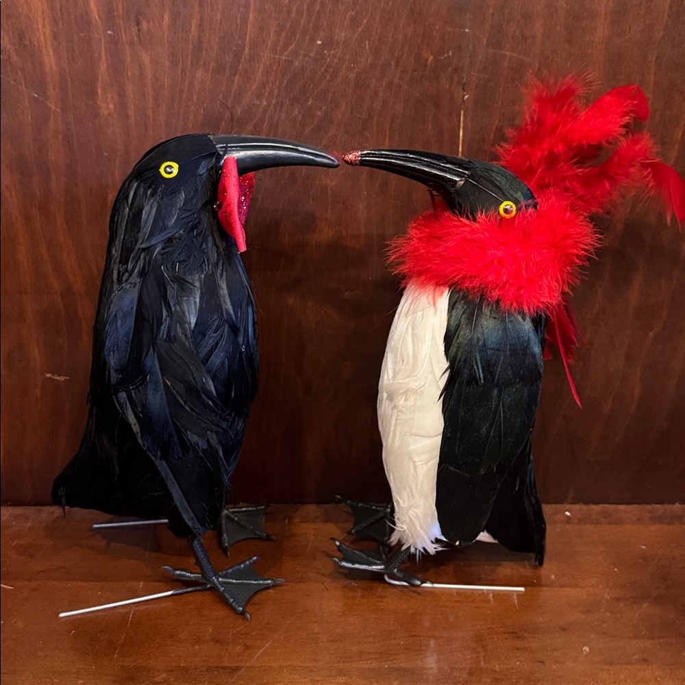 Festive Feathered Bird Penguin Decor with Red Bow-tie and Loofah Accents - Picture 3 of 5